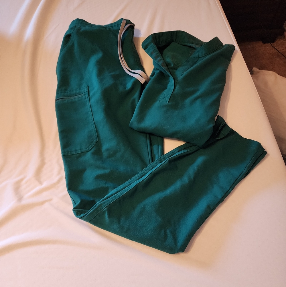 Figs Scrub Hunter Green